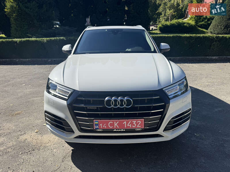 Внедорожник / Кроссовер Audi Q5 2019 в Тернополе