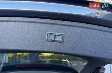 Внедорожник / Кроссовер Audi Q5 2017 в 