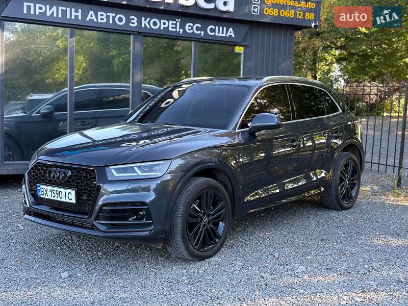 Внедорожник / Кроссовер Audi Q5 2017 в Хмельницком