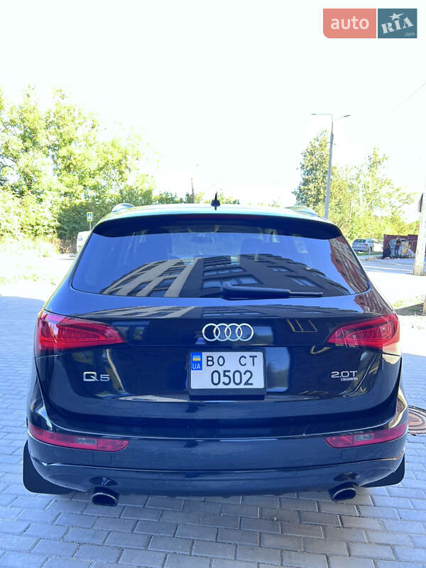Внедорожник / Кроссовер Audi Q5 2013 в Тернополе