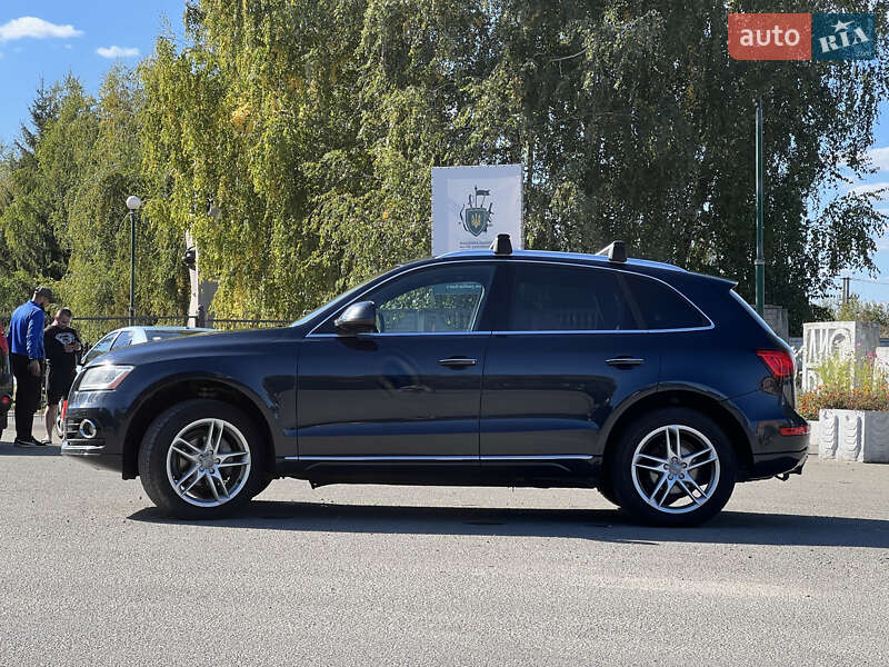 Внедорожник / Кроссовер Audi Q5 2016 в Киеве