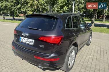 Внедорожник / Кроссовер Audi Q5 2016 в 