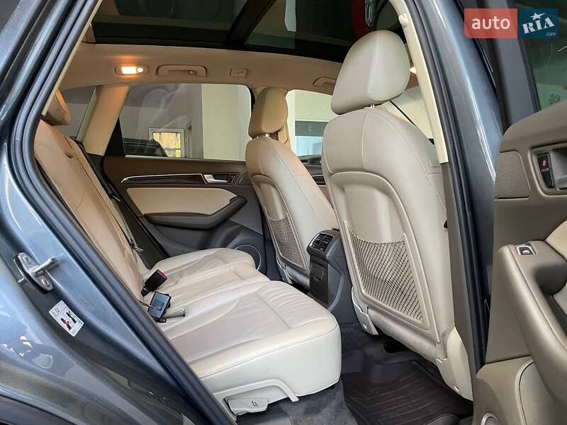 Внедорожник / Кроссовер Audi Q5 2013 в Полтаве