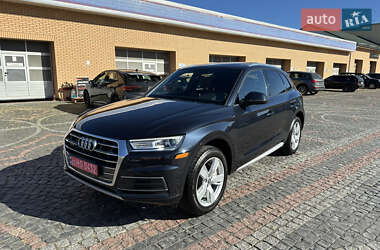 Внедорожник / Кроссовер Audi Q5 2018 в Луцке
