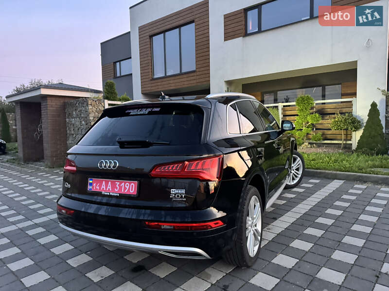 Внедорожник / Кроссовер Audi Q5 2018 в Стрые