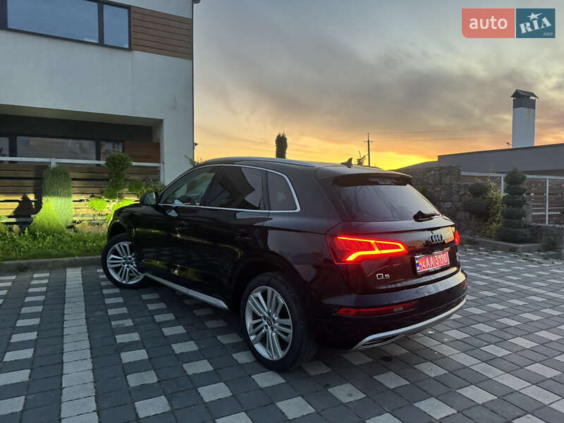 Внедорожник / Кроссовер Audi Q5 2018 в Стрые