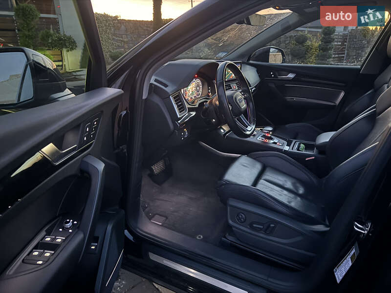 Внедорожник / Кроссовер Audi Q5 2018 в Стрые