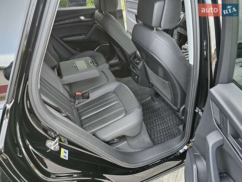 Внедорожник / Кроссовер Audi Q5 2021 в Луцке фото 5 Внедорожник / Кроссовер Audi Q5 2021 в Луцке