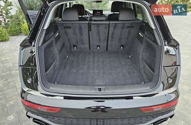 Внедорожник / Кроссовер Audi Q5 2021 в 