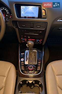 Внедорожник / Кроссовер Audi Q5 2011 в 