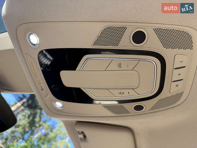 Позашляховик / Кросовер Audi Q5 2018 в Львові