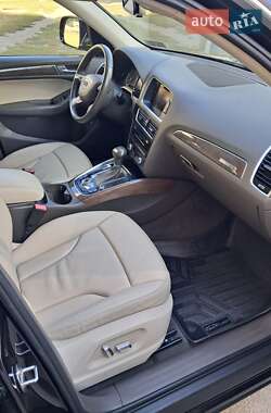 Внедорожник / Кроссовер Audi Q5 2015 в 