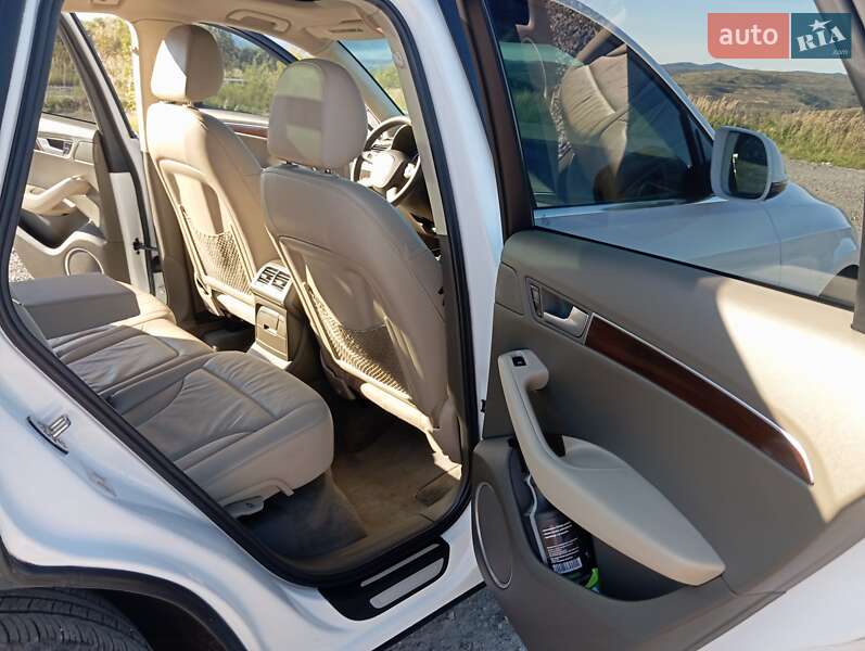 Позашляховик / Кросовер Audi Q5 2012 в Тернополі