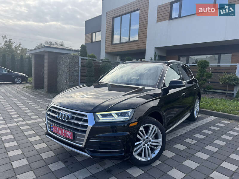 Внедорожник / Кроссовер Audi Q5 2018 в Стрые