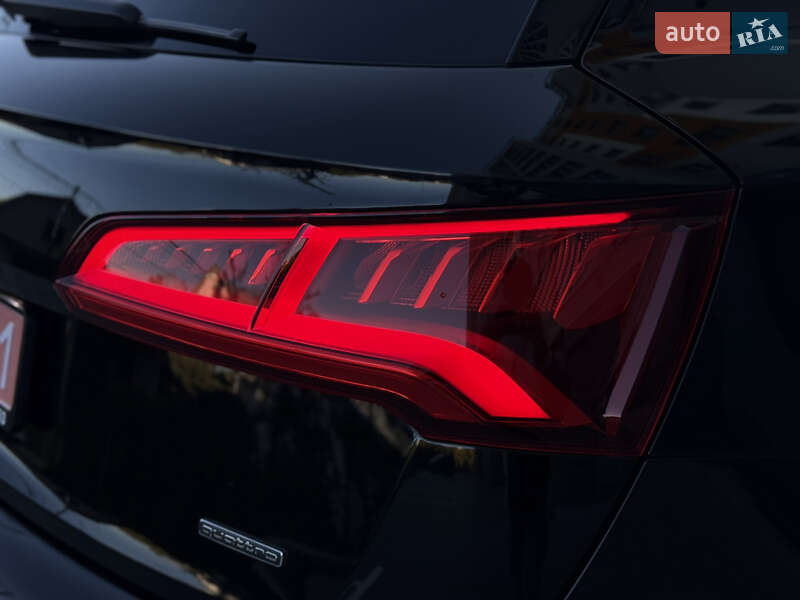 Внедорожник / Кроссовер Audi Q5 2019 в Хмельницком