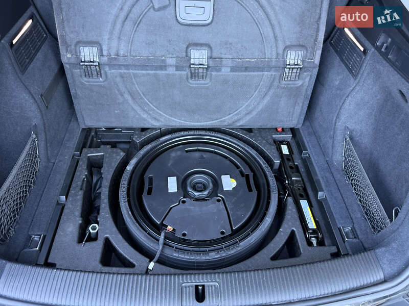 Внедорожник / Кроссовер Audi Q5 2019 в Хмельницком