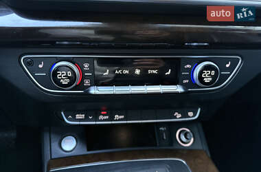 Внедорожник / Кроссовер Audi Q5 2019 в 