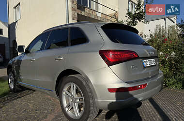 Внедорожник / Кроссовер Audi Q5 2016 в 
