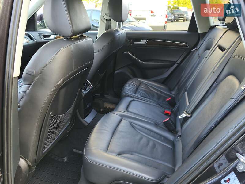 Позашляховик / Кросовер Audi Q5 2014 в Дніпрі