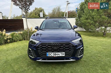 Внедорожник / Кроссовер Audi Q5 2023 в 