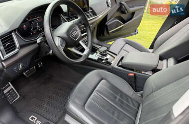 Внедорожник / Кроссовер Audi Q5 2023 в 