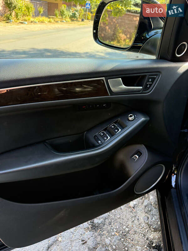 Позашляховик / Кросовер Audi Q5 2014 в Кривому Розі