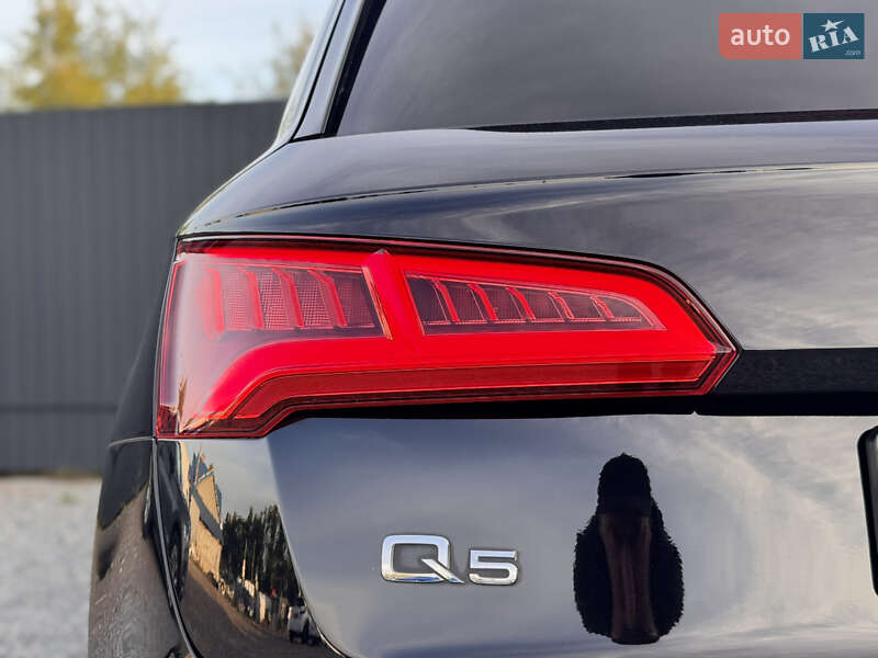 Позашляховик / Кросовер Audi Q5 2017 в Самборі
