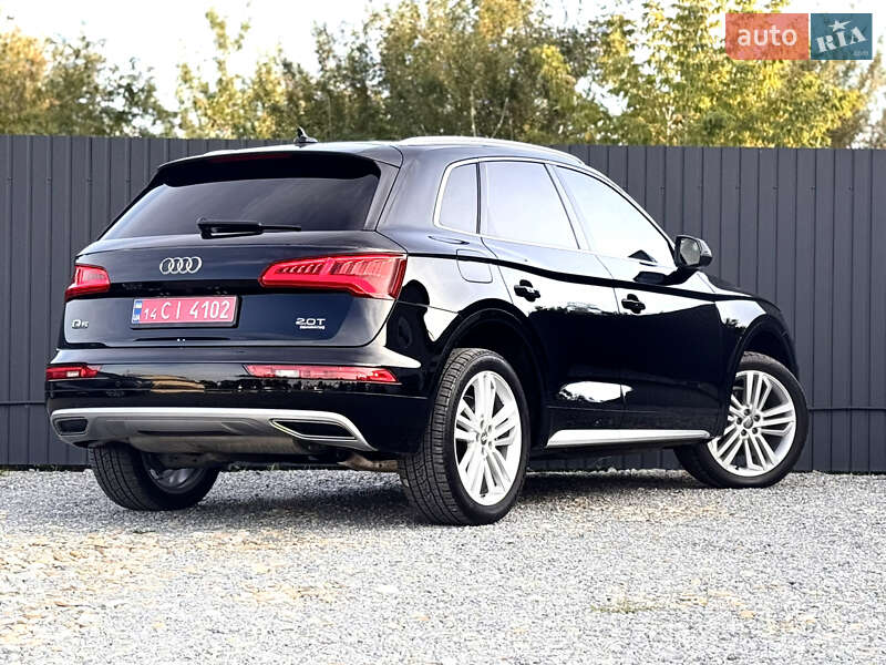 Позашляховик / Кросовер Audi Q5 2017 в Самборі