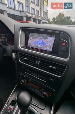 Внедорожник / Кроссовер Audi Q5 2010 в 