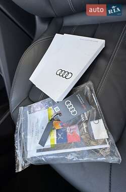 Внедорожник / Кроссовер Audi Q5 2022 в 