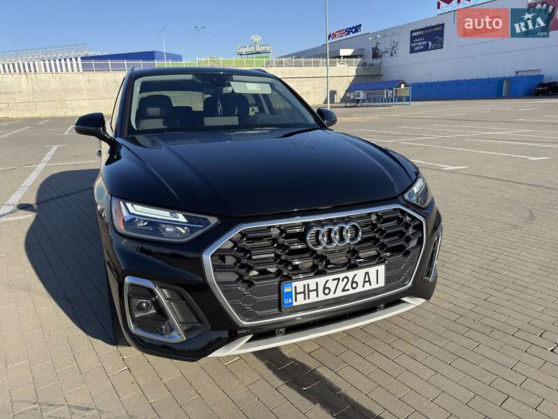 Внедорожник / Кроссовер Audi Q5 2022 в Одессе