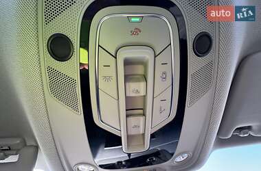 Внедорожник / Кроссовер Audi Q5 2022 в 