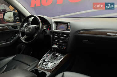 Внедорожник / Кроссовер Audi Q5 2016 в 