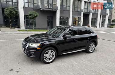 Позашляховик / Кросовер Audi Q5 2018 в Києві