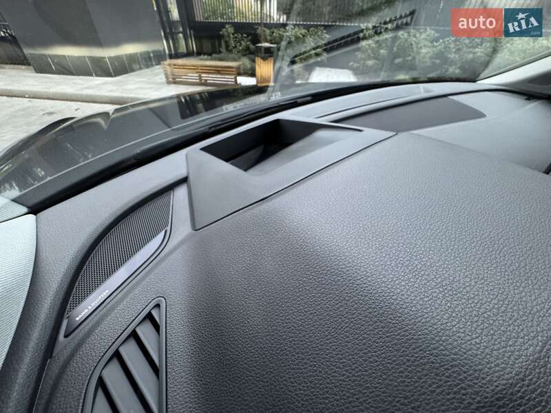 Внедорожник / Кроссовер Audi Q5 2018 в Киеве