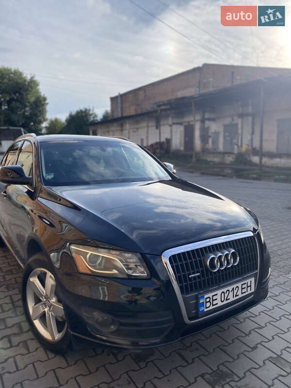 Внедорожник / Кроссовер Audi Q5 2012 в Луцке