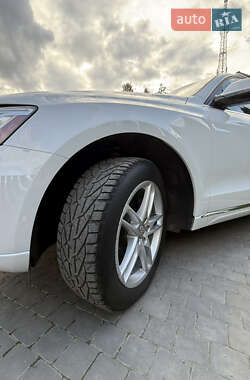 Внедорожник / Кроссовер Audi Q5 2014 в 