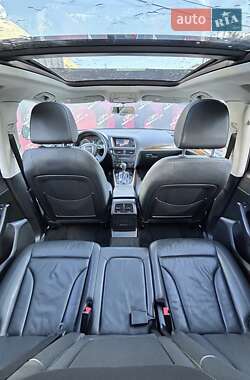 Внедорожник / Кроссовер Audi Q5 2011 в 