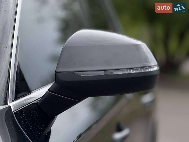 Внедорожник / Кроссовер Audi Q5 2019 в Кривом Роге