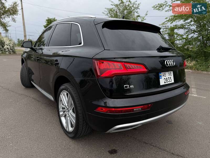 Внедорожник / Кроссовер Audi Q5 2019 в Кривом Роге