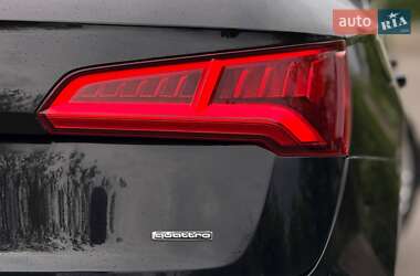 Позашляховик / Кросовер Audi Q5 2019 в 