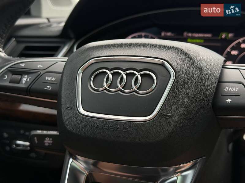 Внедорожник / Кроссовер Audi Q5 2019 в Кривом Роге