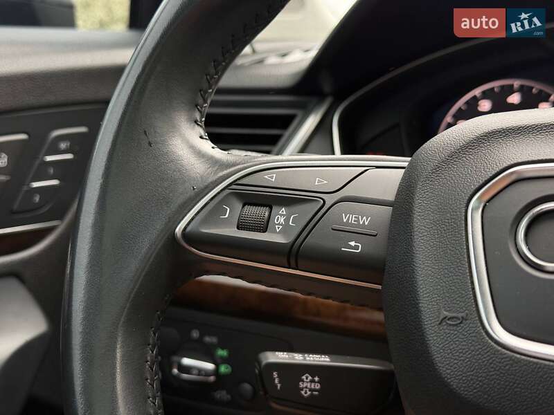 Внедорожник / Кроссовер Audi Q5 2019 в Кривом Роге