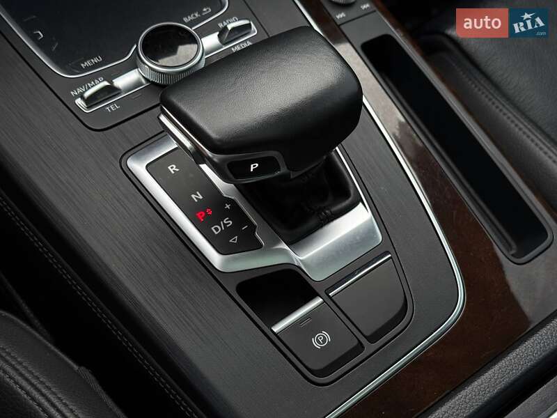 Внедорожник / Кроссовер Audi Q5 2019 в Кривом Роге