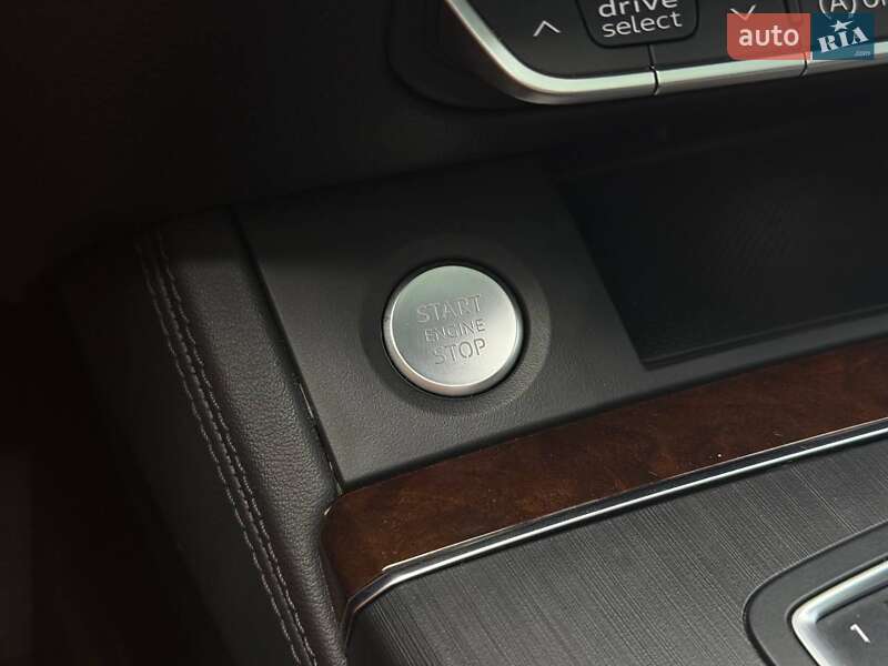 Внедорожник / Кроссовер Audi Q5 2019 в Кривом Роге