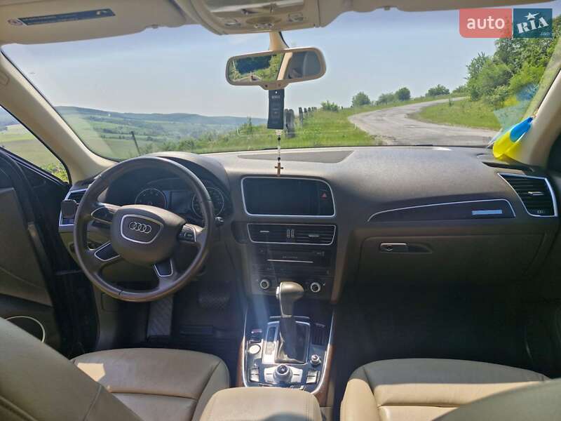 Внедорожник / Кроссовер Audi Q5 2015 в Ивано-Франковске