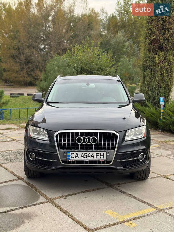 Позашляховик / Кросовер Audi Q5 2013 в 