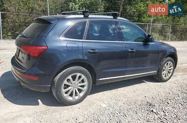 Внедорожник / Кроссовер Audi Q5 2015 в 