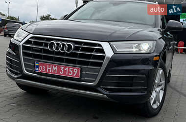 Позашляховик / Кросовер Audi Q5 2017 в 
