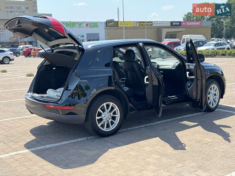 Позашляховик / Кросовер Audi Q5 2012 в Житомирі